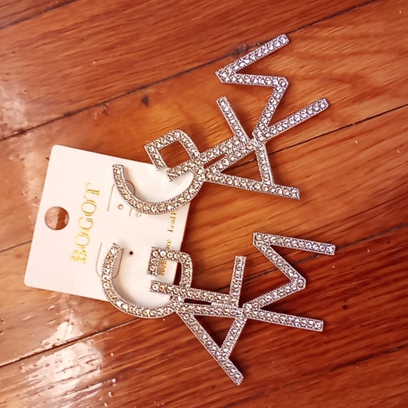 Jewelry - 💚 3 for $35 💚 Earrings Glam Rhinestone